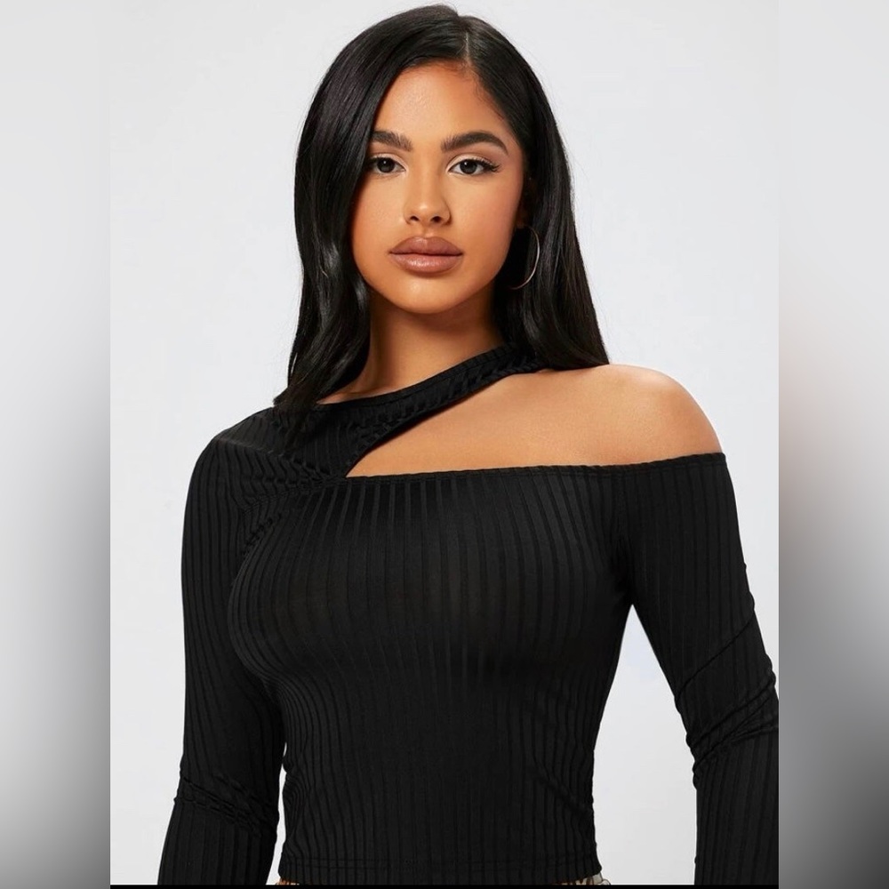 Black,ribbed, long sleeve